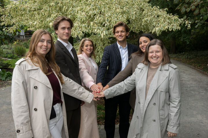 Neem geen risico's en verkoop veilig via C&S!